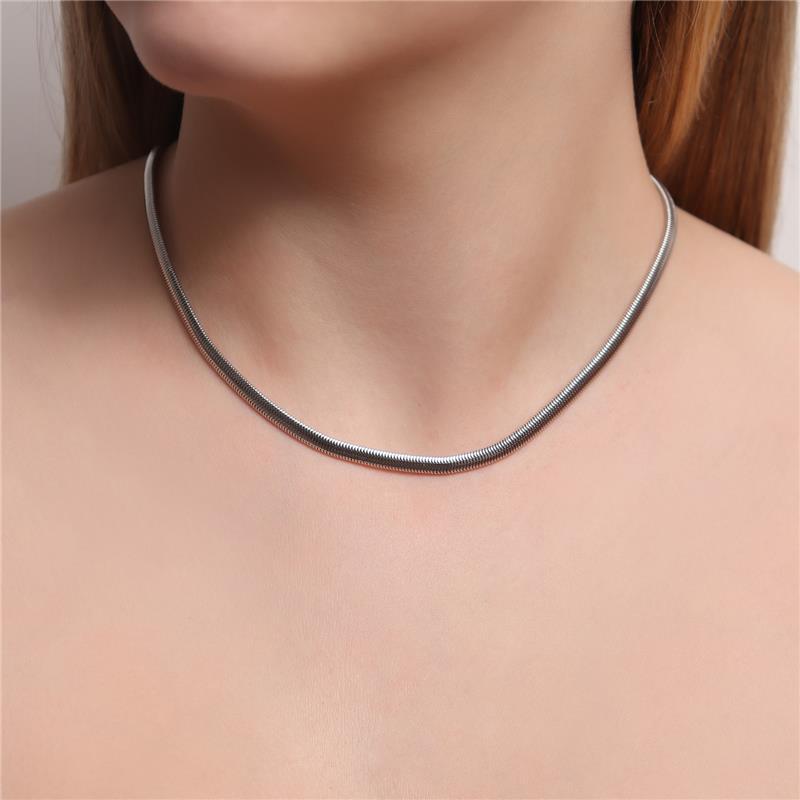 Colar Choker Serpente "M" Fio 4,0 MM Banhado Em Ouro 18K Ou Ródio Branco